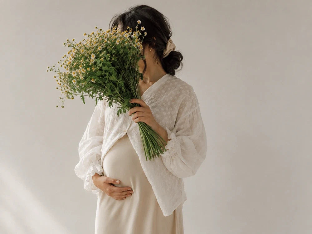 Folic acid tablets before and during pregnancy